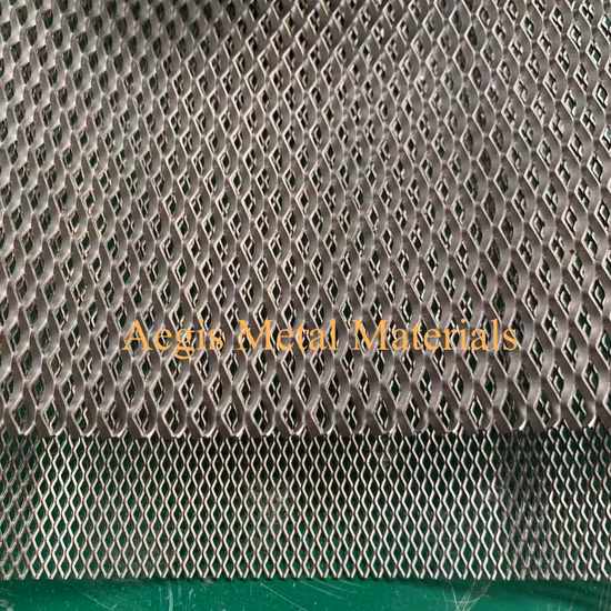 hoja de malla expandida de metal titanio Gr1 Gr2 de 0,6 mm 2,7 mm 3*6 5*10 mm